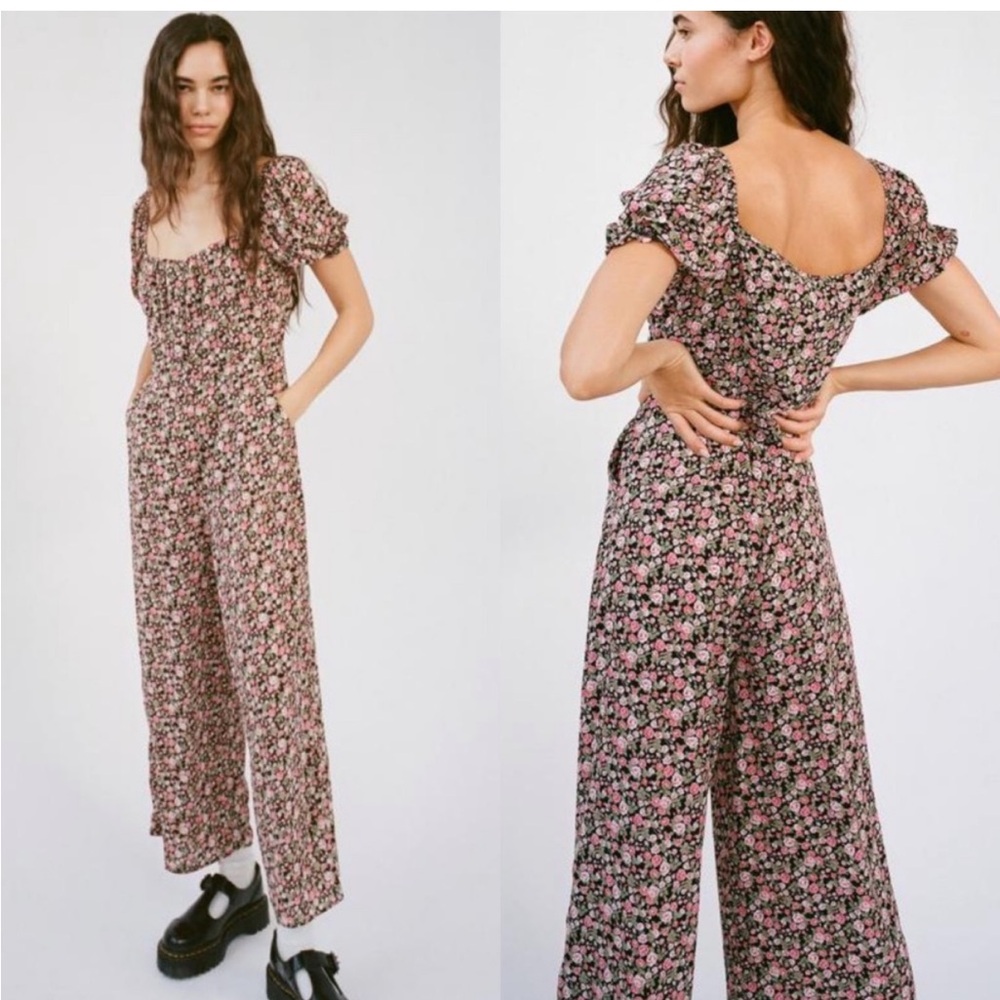 Urban outfitters floral jumpsuit size large